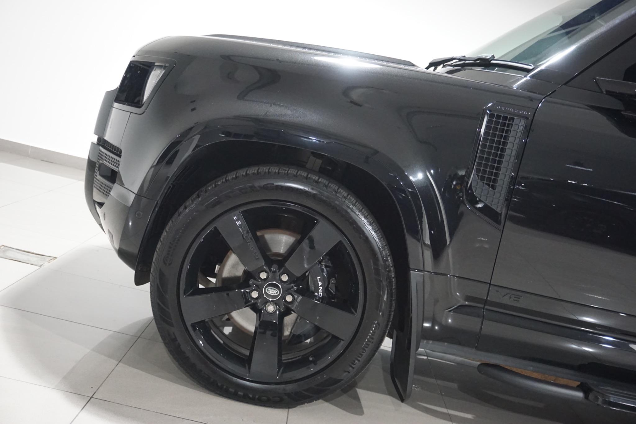 Land Rover Defender 110 5.0 P525 V8 SUV 5dr Petrol Auto 4WD Euro 6 (s/s) (525 ps)